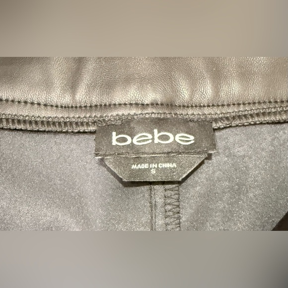 Bebe High Rise Faux Leather Button Fly Shorts in Black Size Small - Picture 6 of 7